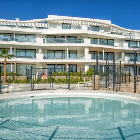 Apartman Vivi Homes - Cameron Pool, Patio, Garden & Fuengirola